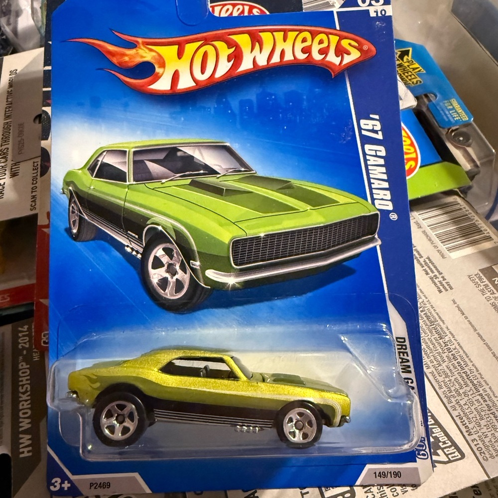 Hot wheels 67 Camaro green and black Muscle Car